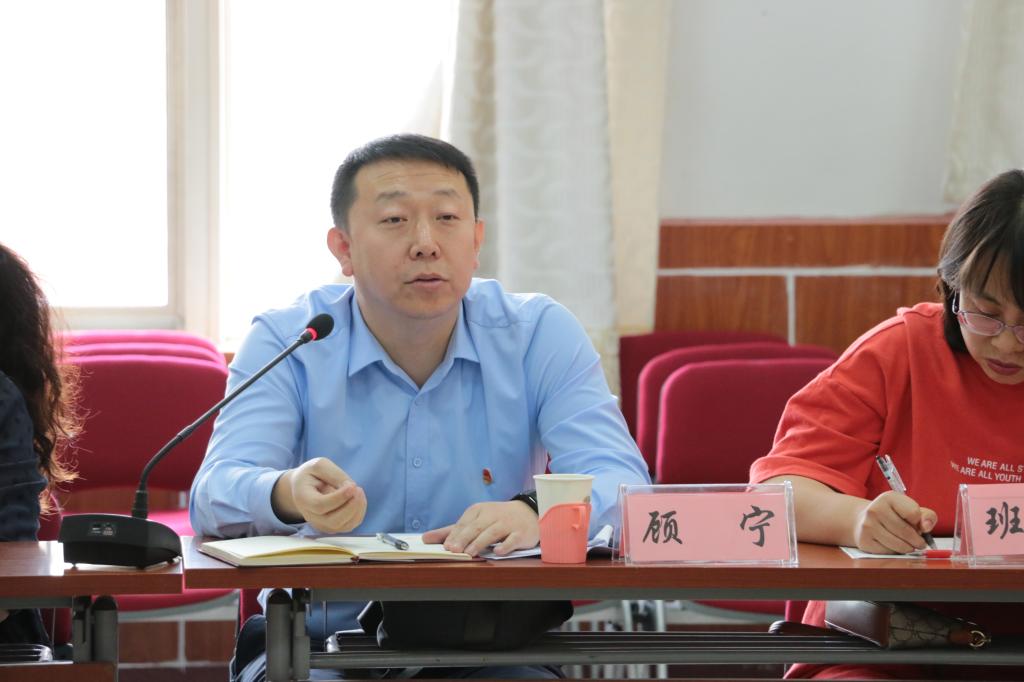 校团委组织召开我为青年办件事党史学习答疑座谈会